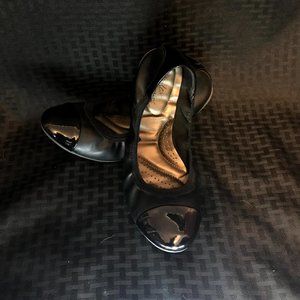 Dexflex comfort black scrunchie flats